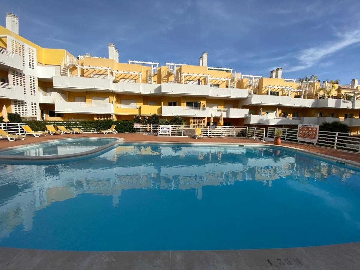 Apartamento T2 Com Piscina Em Conceicao E Cabanas De 塔维拉 外观 照片